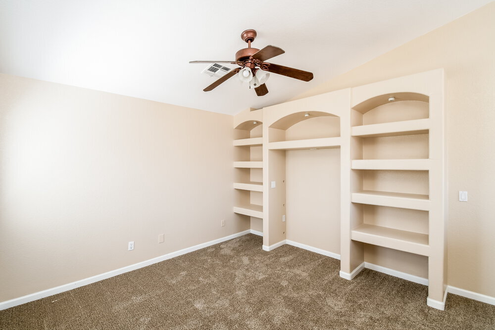 Building Photo - 810 E Rossi Ct