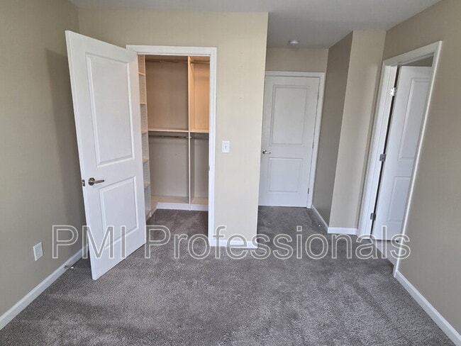 Building Photo - 4109 George Buchanan