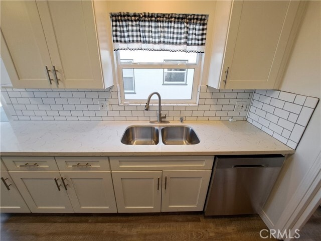 Building Photo - 923 Poli St