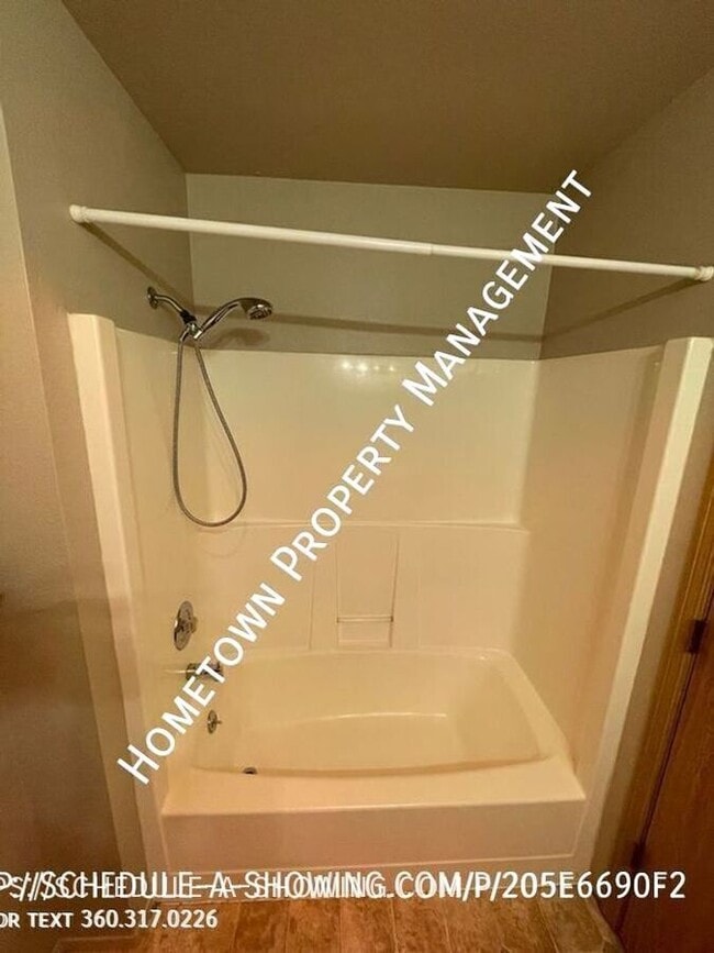 Building Photo - 9614 Espirit Ct SE