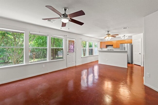 Building Photo - 4608 Acers Ln