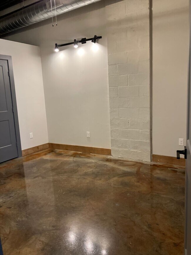Building Photo - Luxury 2 bedroom apartment - Red Lion, PA