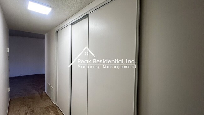 Building Photo - 6319 San Benito Way