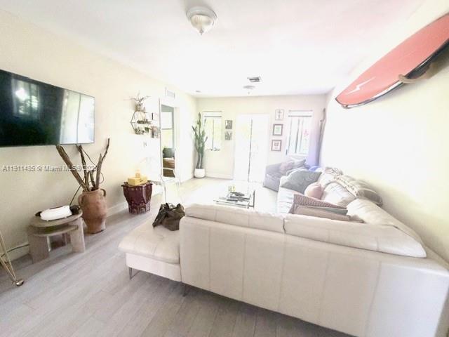 Building Photo - 4126 NW 3rd Ave