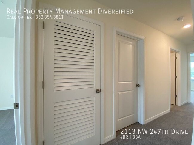 Building Photo - 2113 NW 247th Dr