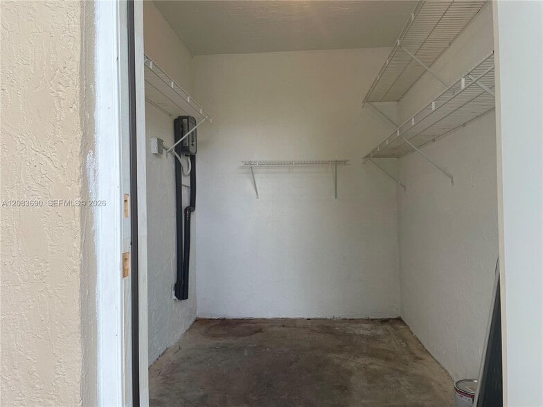 Building Photo - 16242 Emerald Cove Rd
