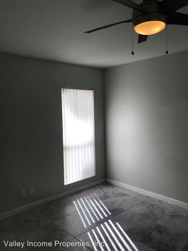 Building Photo - 39 W Medlock Dr