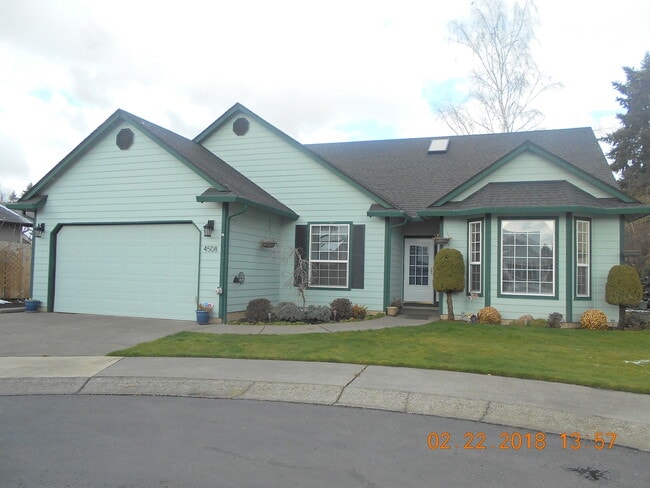 Primary Photo - 3 Bedroom Home in Sherwood Neighborhood
