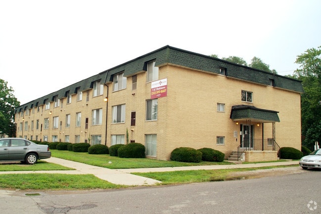 Primary Photo - Salem Apartments