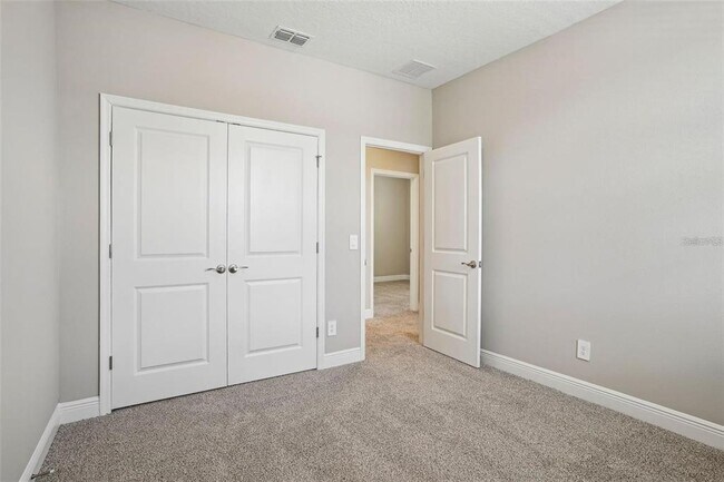 Building Photo - 5093 Railroad Vine Aly