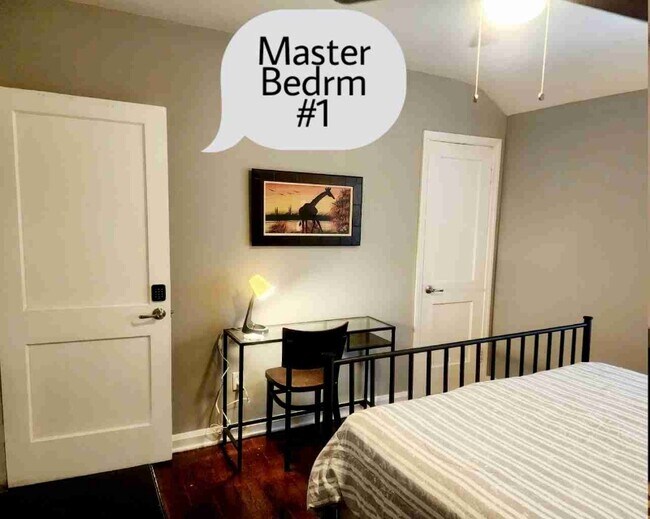 Building Photo - 1086 Tunbridge Rd