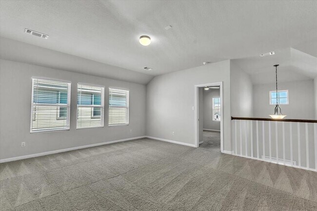 Building Photo - 19321 Hartwell Dr