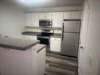 Building Photo - 12926 Ironstone Way