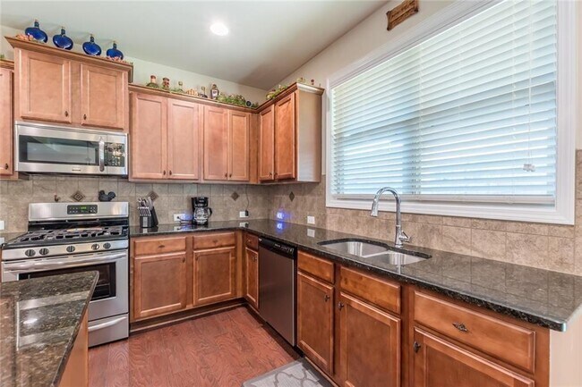 Building Photo - 4850 Haysboro Way