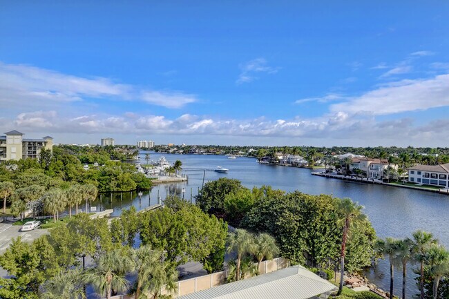 Building Photo - 1 Harbourside Dr