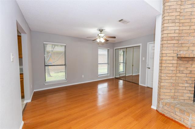 Building Photo - 1017 Bass Dr