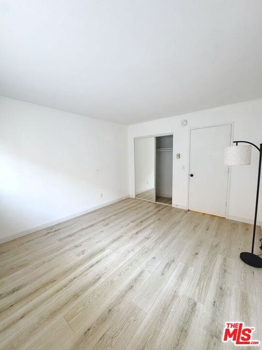 Building Photo - 1351 N Orange Dr