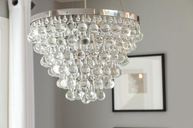 Building Photo - 381 McKendry Dr