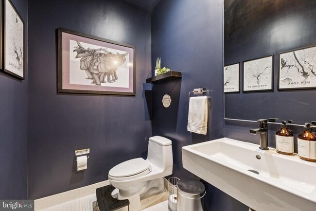 Building Photo - 437 New York Ave NW