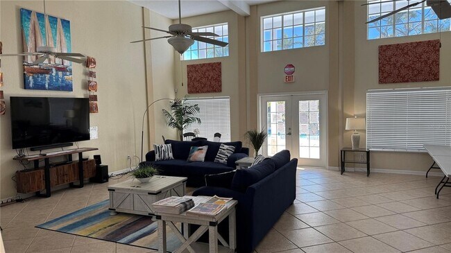 Building Photo - 850 S Tamiami Trl