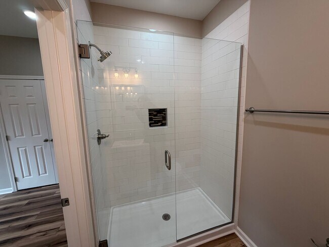 Building Photo - Brand New Build 3 Bed 2 Bath Home In Columbia