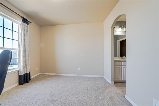 Building Photo - 6844 Westbury Dr