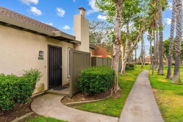 Building Photo - 10575 Caminito Glenellen