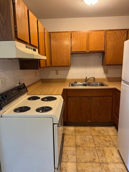 Building Photo - 105 Pelican Dr