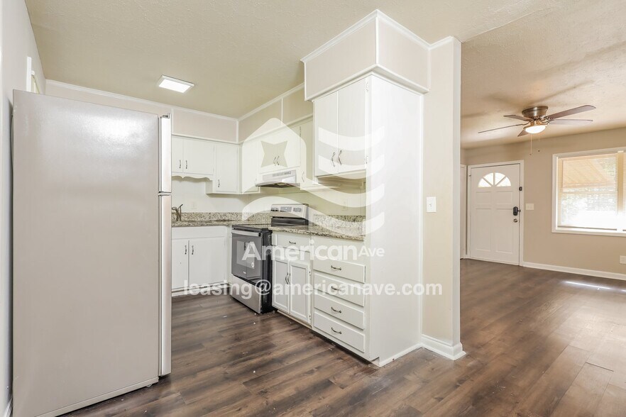 Building Photo - 1337 Sturkie Ave