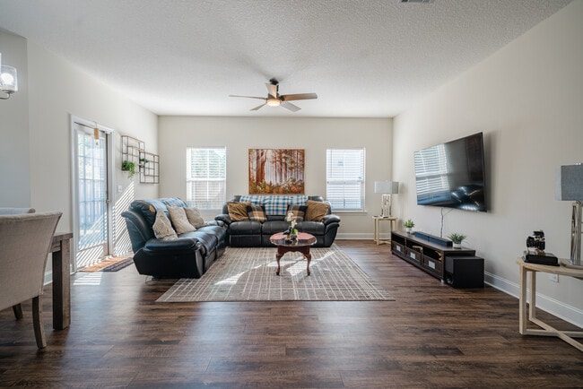 Building Photo - 221 Gambrell Rd