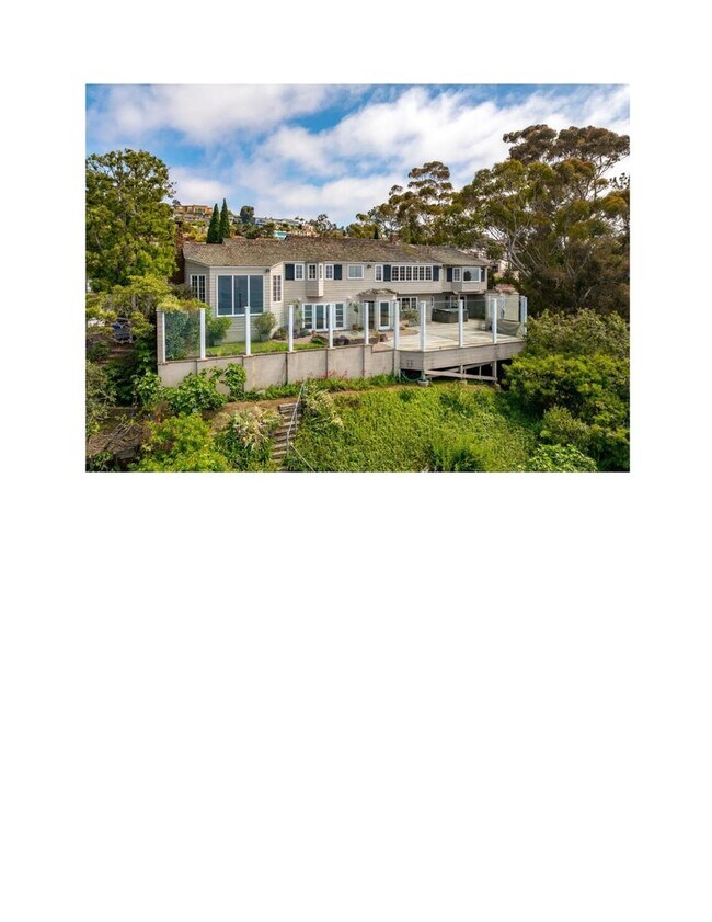 Building Photo - Amazing location in La Jolla for a big house. Gustavo Lopez AMSI