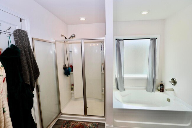 Building Photo - 835 Curlew Cir