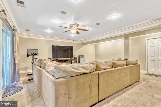 Building Photo - 5475 Owens Wood Ct