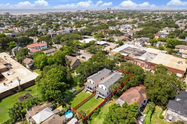 Building Photo - 1514 31st St