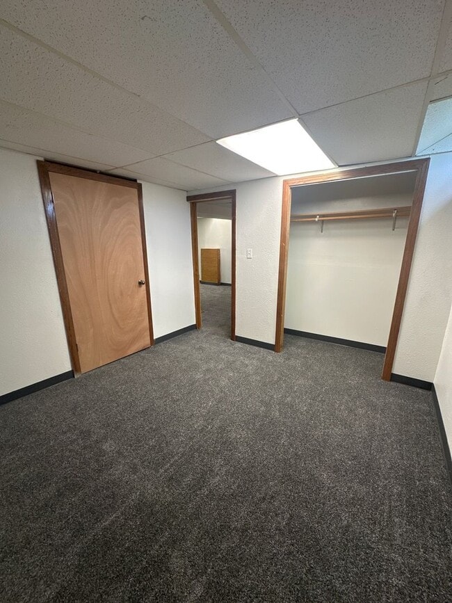 Building Photo - 805 2nd Ave SW