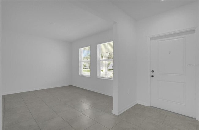 Building Photo - 4830 Worchester Dr