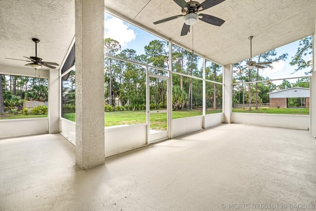 Building Photo - 16105 Temple Blvd