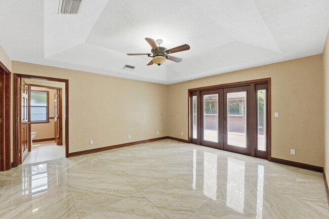 Building Photo - 12356 61st St N