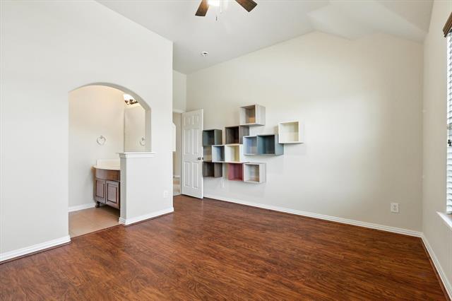 Building Photo - 1706 Mapleleaf Dr