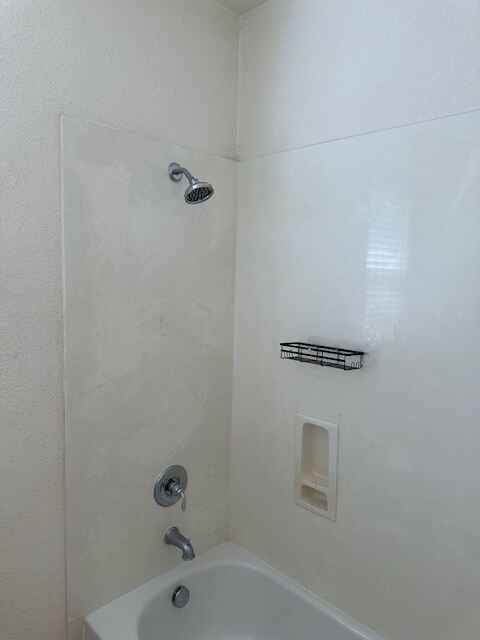 Building Photo - Elegant 4 Bedroom 4 Bath Mountain House So...