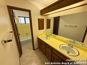 Building Photo - 4638 Shavano Woods
