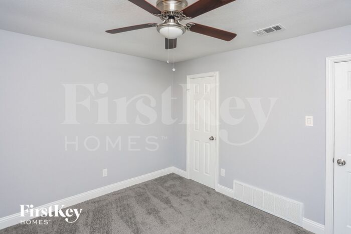 Building Photo - 5300 Virburnum Ct