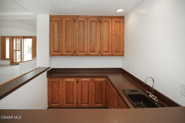 Building Photo - 4554 Rayburn St