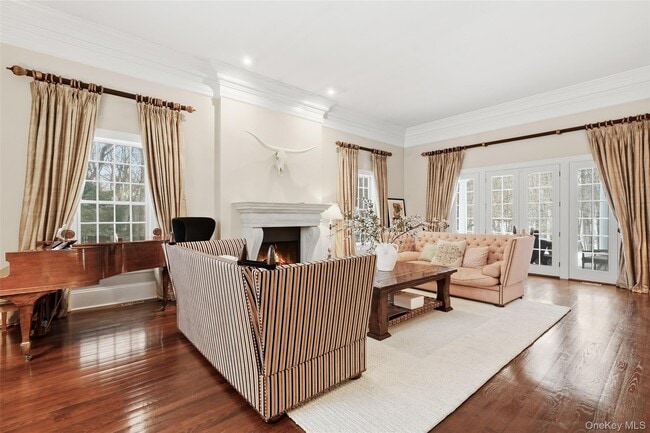 Building Photo - 5 Rock Shelter Rd