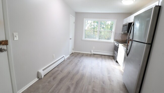 Building Photo - 139 Litchfield Pines Dr