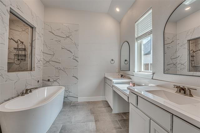Building Photo - 1709 Puglia Ct