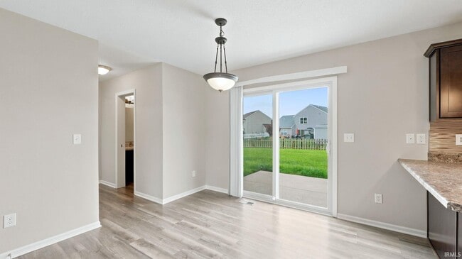 Building Photo - 422 Heyford Ct