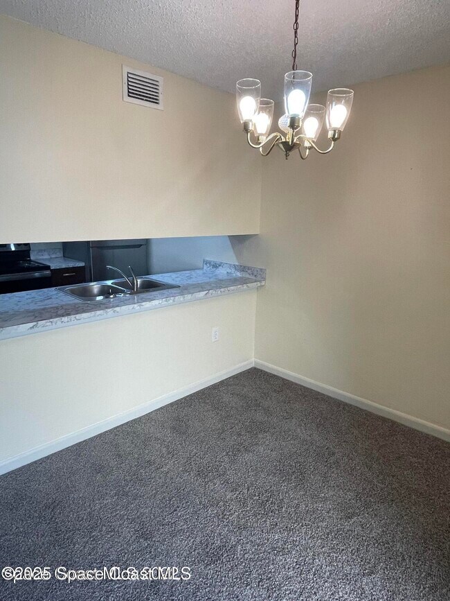 Building Photo - 119 San Paulo Cir