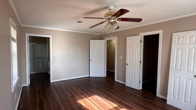 Building Photo - RENTAL HOME 3BD/2BTH