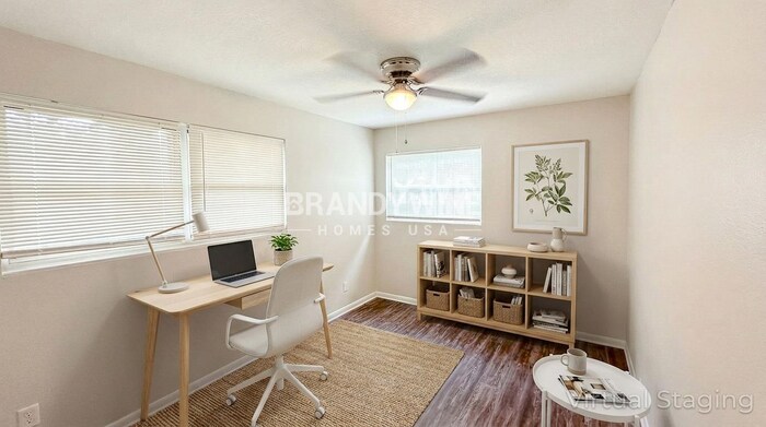 Building Photo - 1936 Constant Dr